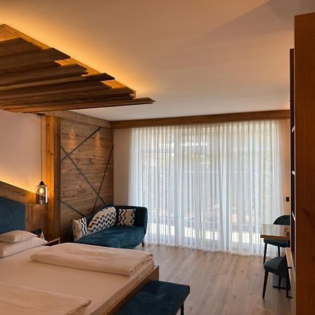 Hotel Am Schlossberg Ердінґ Екстер'єр фото
