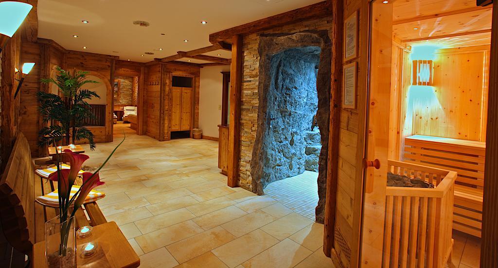 Hotel Am Schlossberg Ердінґ Екстер'єр фото