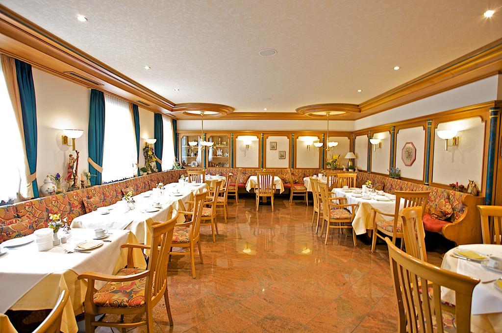 Hotel Am Schlossberg Ердінґ Екстер'єр фото