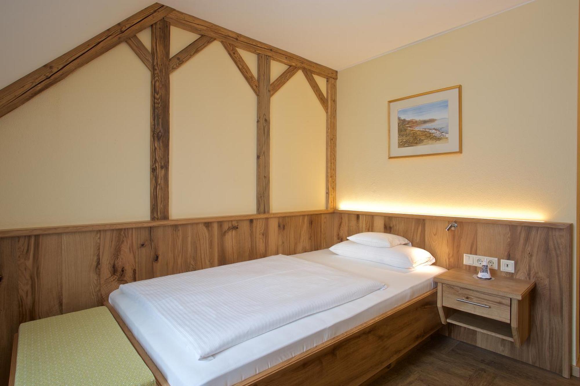 Hotel Am Schlossberg Ердінґ Екстер'єр фото